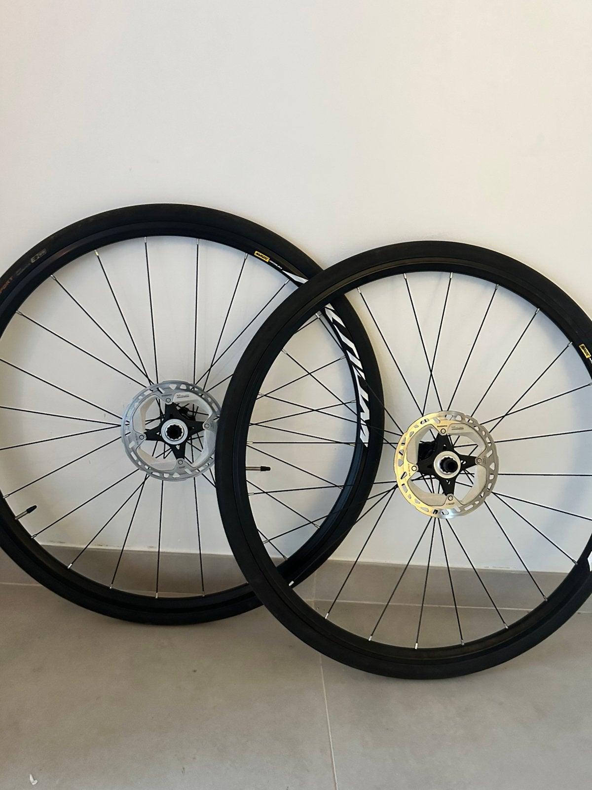 Kit de roues de route Mavic, Vélos & Vélomoteurs, Vélos Pièces, Enlèvement, Comme neuf