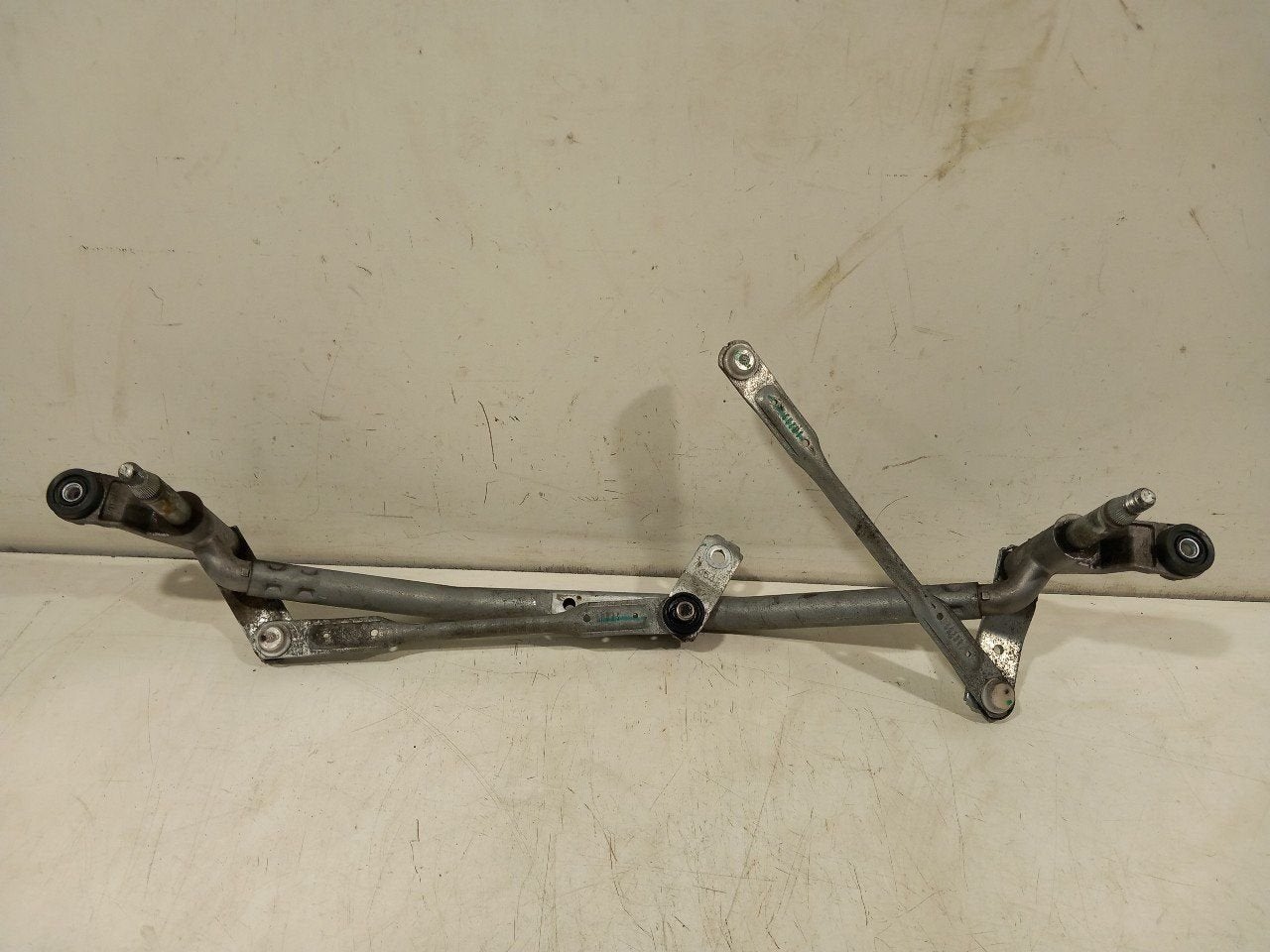 Ruitenwisser mechaniek voor Renault Trafic, Onderdelen@venauto.nl, Van der Ven Autorecycling B.V., Ettenseweg 76, 4706 PB Roosendaal, The Netherlands