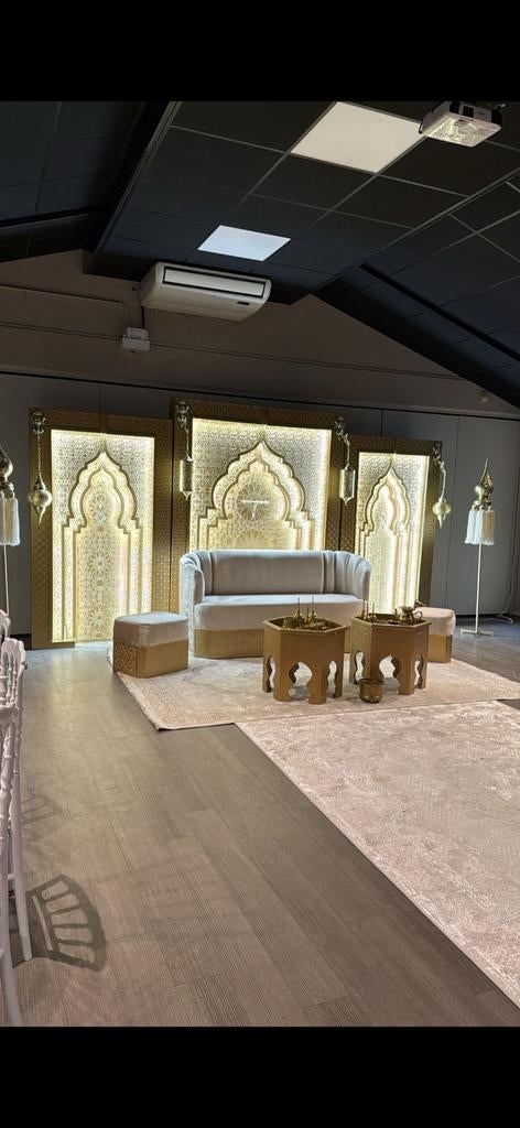 Goud taqlid stage, henna stage, marokkaanse achterwand, Hobby & Loisirs créatifs, Articles de fête, Enlèvement ou Envoi