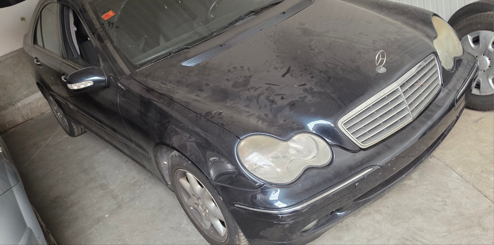 Mercedes C240 Essence automatique, boîte de vitesses défectu, Autos, Volant multifonction, Achat, 4 portes, 6 cylindres