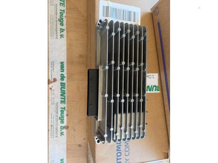 Amplificateur radio d'un Fiat 500, -, 3 mois de garantie, Utilisé, Fiat