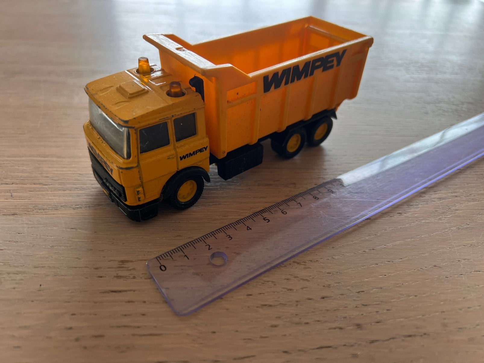 Vrachtwagen wimpey, Ophalen of Verzenden, Zo goed als nieuw