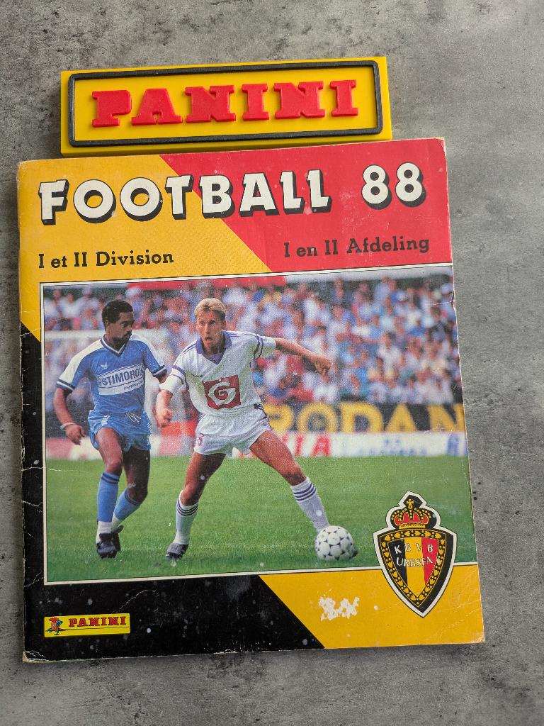 PANINI STICKER ALBUM FOOTBALL 88 ANNO 1988 VOETBAL, Ophalen of Verzenden, Zo goed als nieuw, Sticker