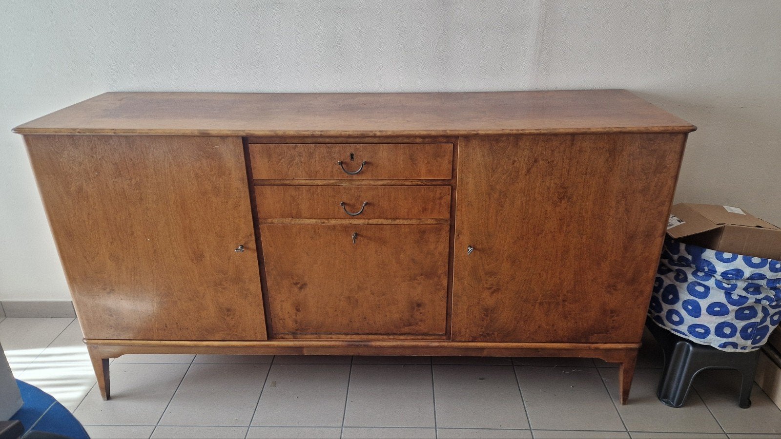 Enfilade / Buffet vintage en bois (style années 50-60) – Tir, Enlèvement, Utilisé