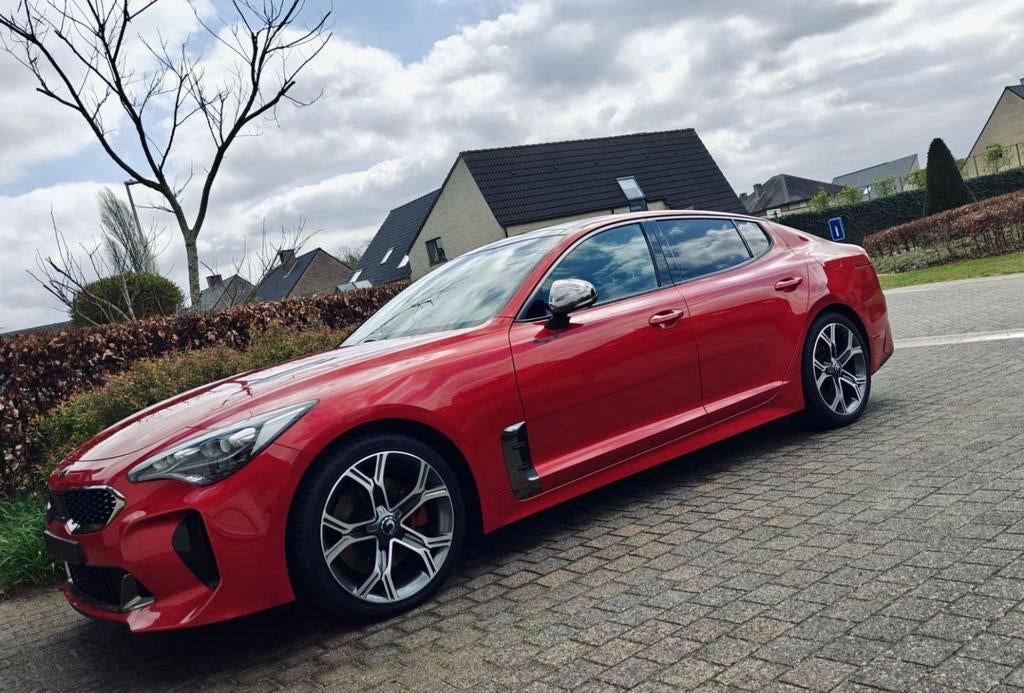 Top Stinger, Autos, Kia, Achat, Euro 6, Noir, 5 portes