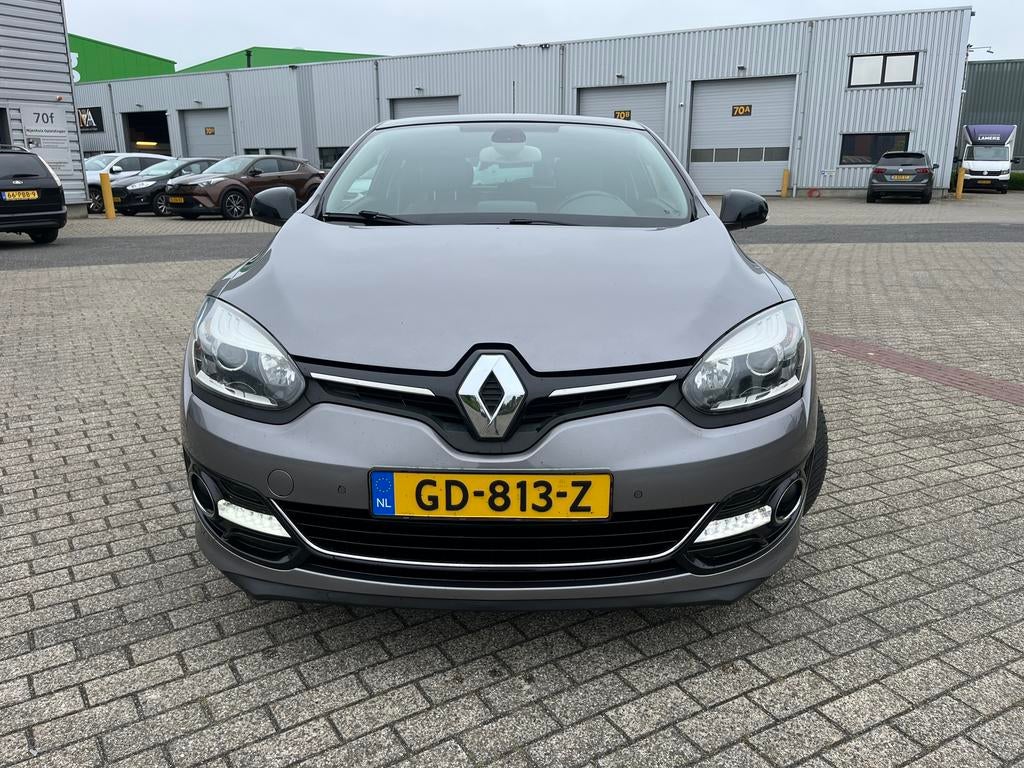 Renault Mégane Coupé 1.5dci Bose, Autos, Renault, Entreprise, Mégane, ABS, Caméra de recul, Airbags, Air conditionné, Climatisation automatique