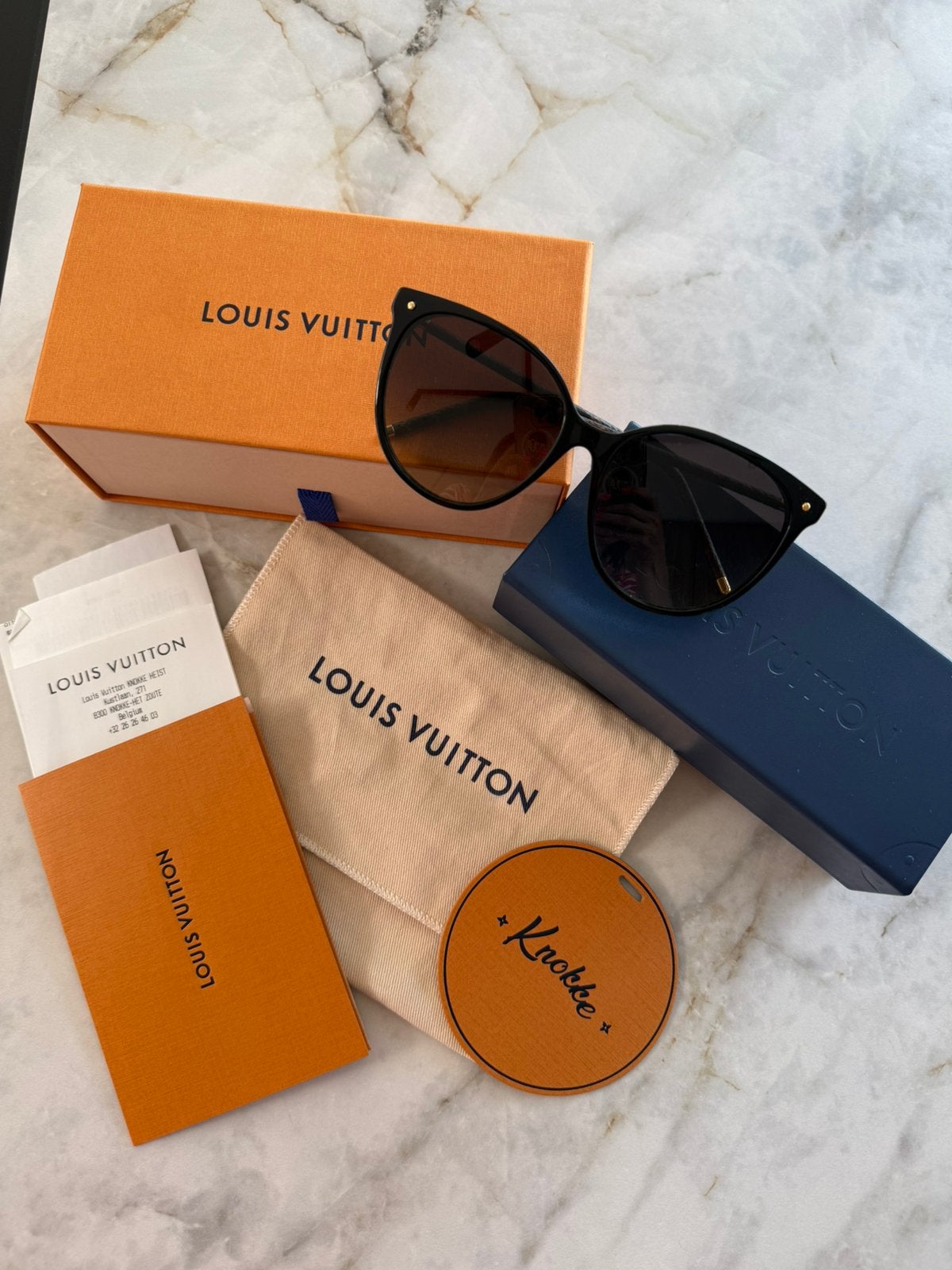 Lunettes de soleil Louis Vuitton LV First Round pour femmes, Enlèvement ou Envoi, Comme neuf, Lunettes de soleil