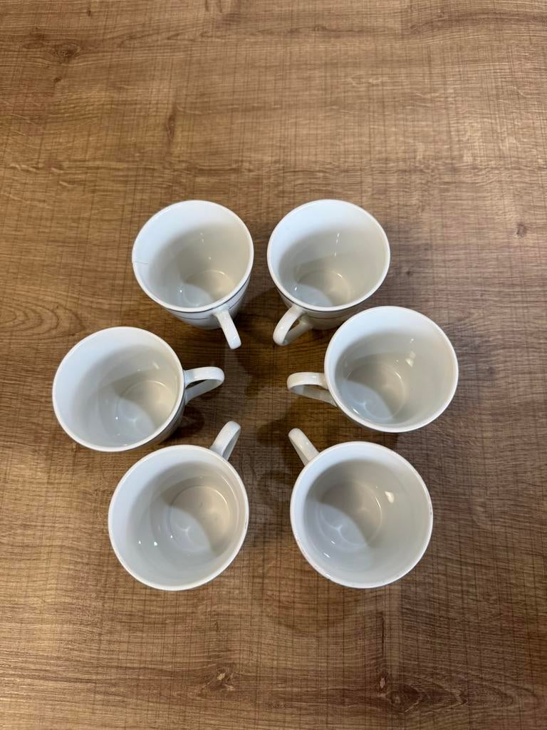 Tassé expresso, Huis en Inrichting, Keuken | Servies, Zo goed als nieuw, Porselein, Ophalen of Verzenden
