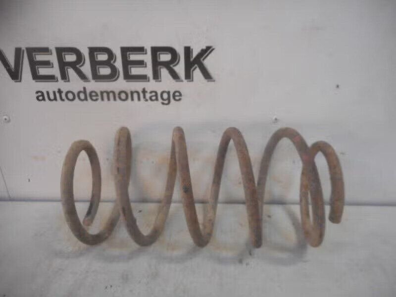 SCHROEFVEER VOOR Audi 100 Avant Quattro (C4) (1xgeel3xrose), Enlèvement ou Envoi, Auto-Union-Straße 1, 85057 Ingolstadt, DE, Info@audi.de