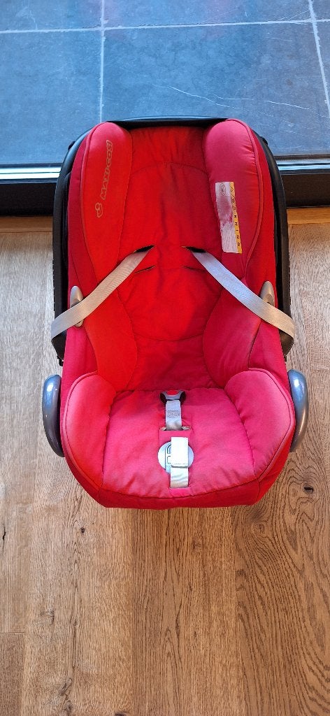 Autostoel Maxi-Cosy CabrioFix I-Size, Mode veille, Comme neuf, Enlèvement, Ceinture de sécurité ou Isofix