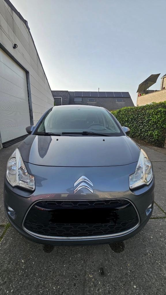 Citroen c3 1.6 hdi 92 pk exclusive 98dkms, Auto's, Voorwielaandrijving, Euro 5, Zwart, 4 cilinders