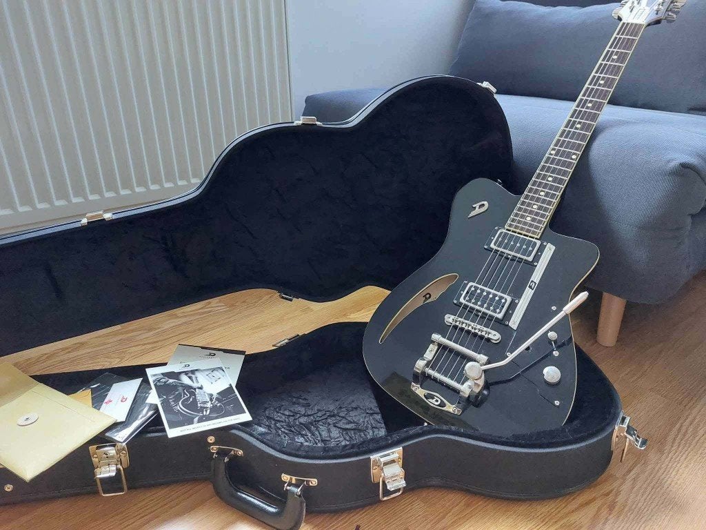 Duesenberg Caribou, Musique & Instruments, Instruments à corde | Guitares | Électriques, Enlèvement, Comme neuf, Semi-solid body