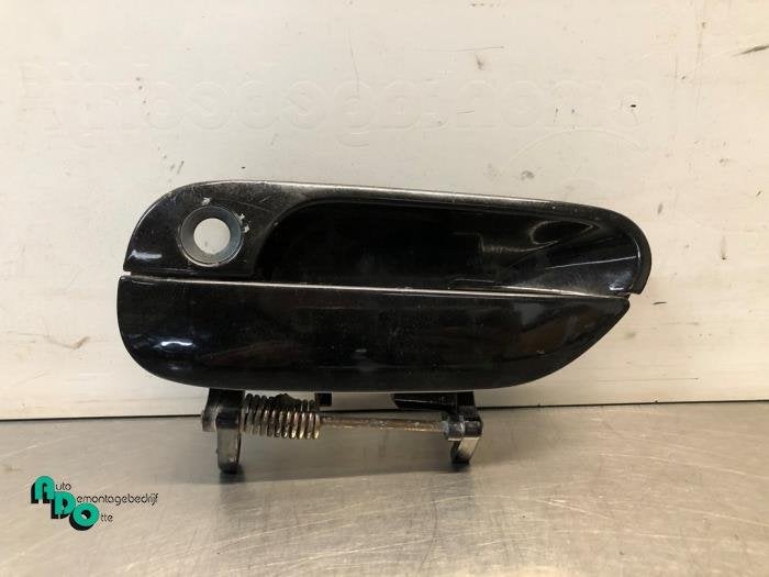 Poignée portière 2portes gauche d'un Mazda MX-5 (MX-5 NB 9, -, 3 mois de garantie, Mazda, Utilisé