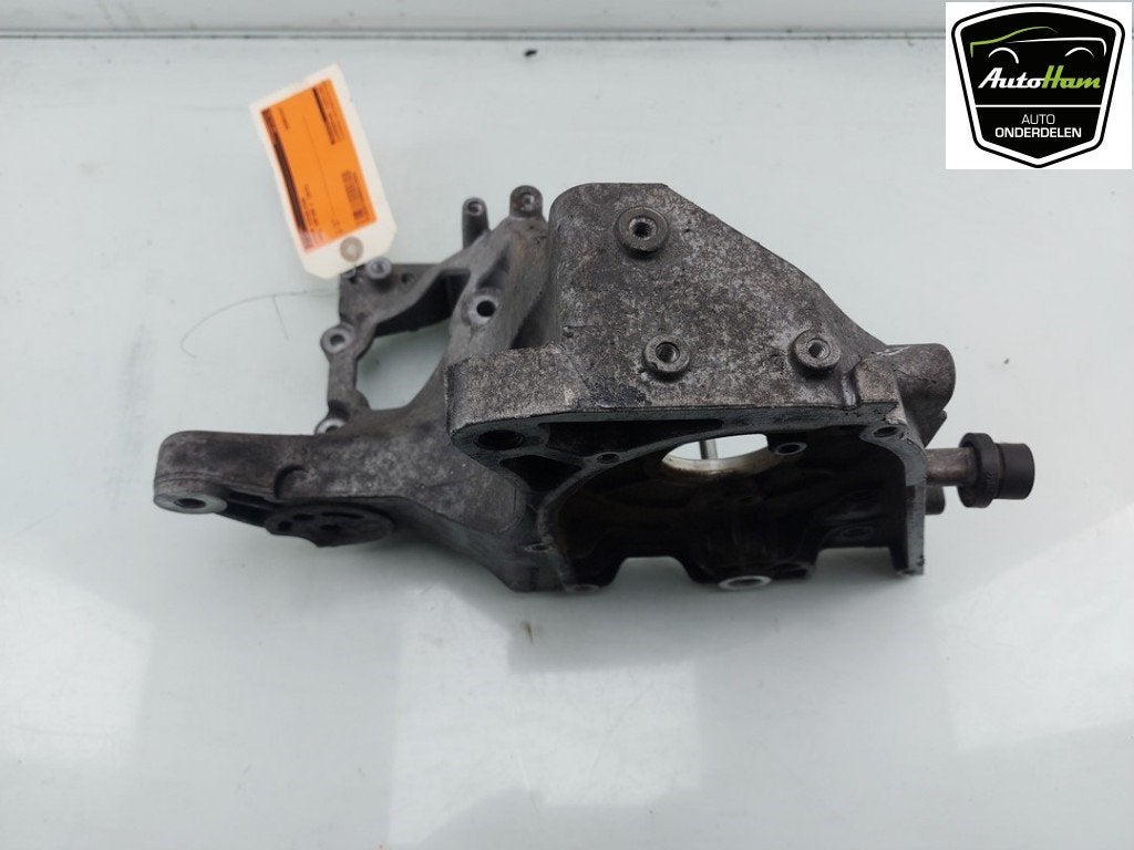 SUPPORT POMPE A GASOIL Opel Zafira Tourer (P12), Utilisé, Opel