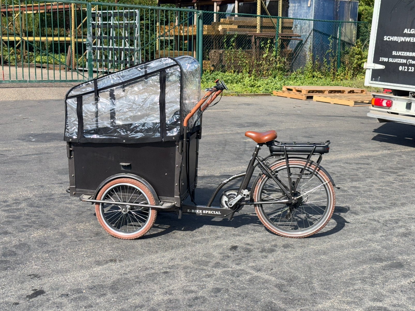 Electrische bakfiet troy met nieuwe batterij, Fietsen en Brommers, Gebruikt, Huif, Trommelrem, Ophalen
