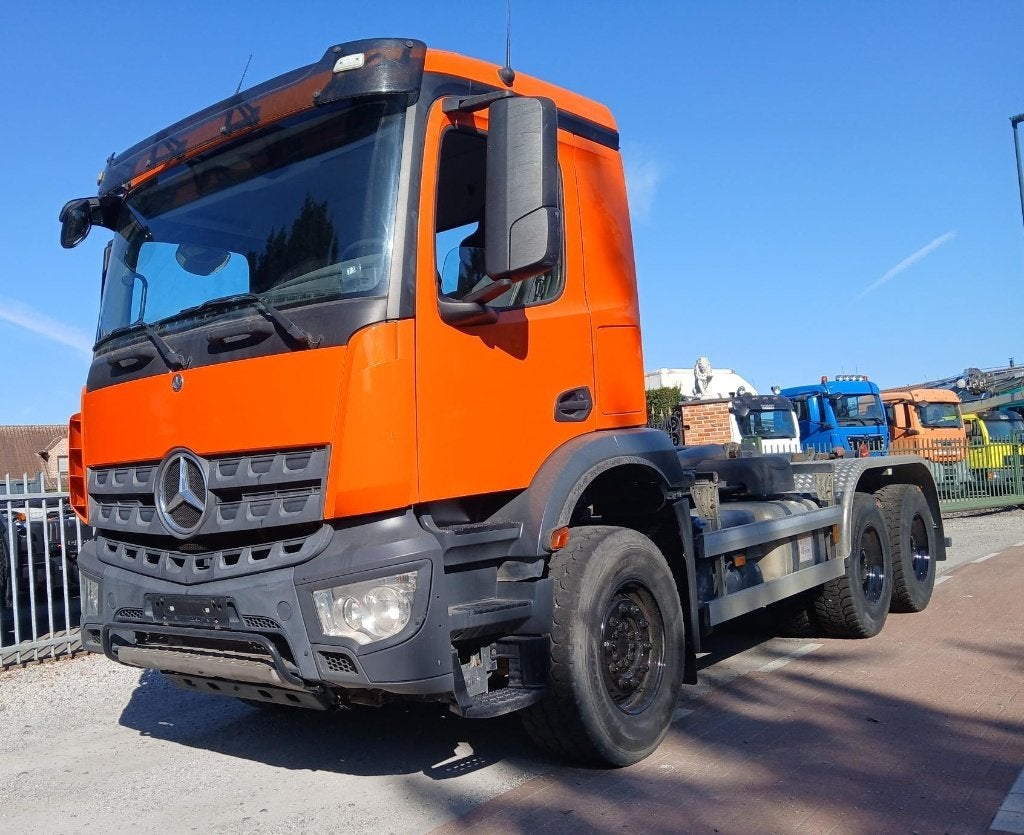 Mercedes 6x4 met containersysteem (73), Auto's, Automaat, Euro 6, Mercedes-Benz, Bedrijf