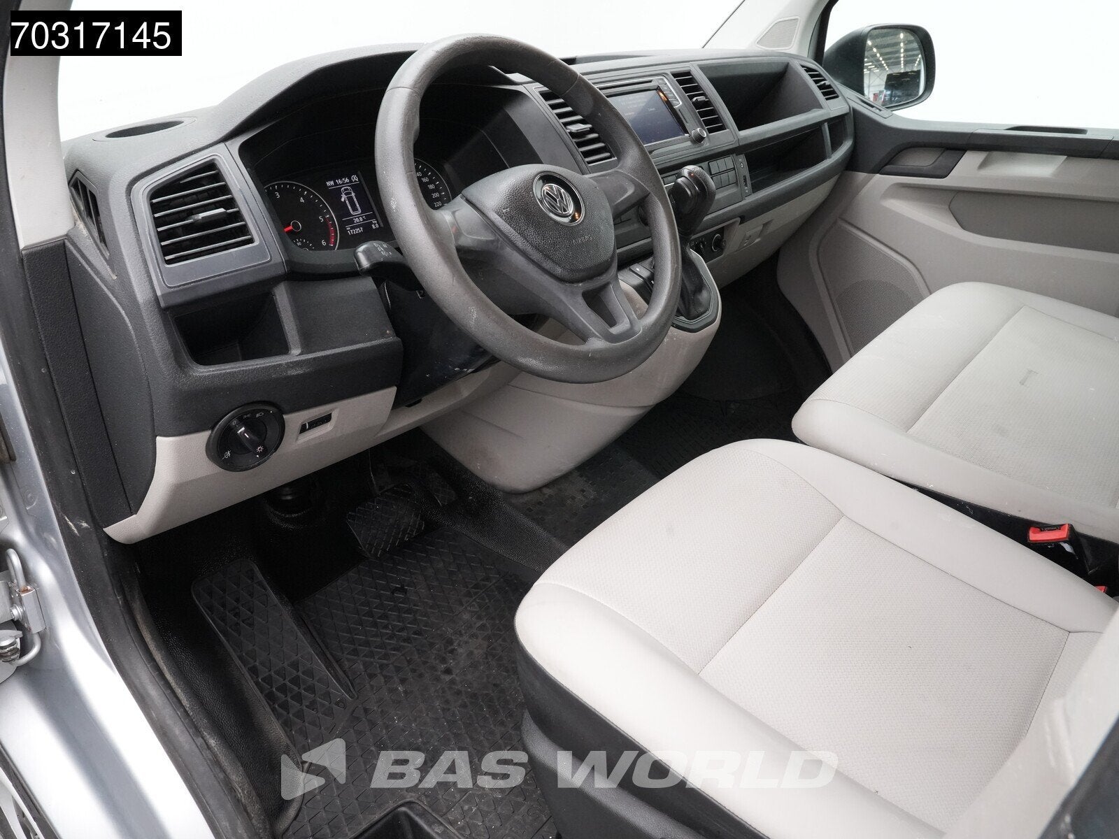 Volkswagen Transporter 150PK Automaat Dubbel Cabine Euro6 5, Auto's, Automaat, Gebruikt, 4 cilinders, Volkswagen