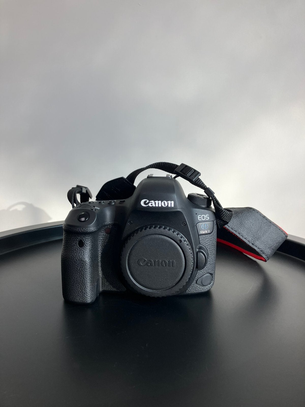 Boîtier reflex numérique Canon EOS 6D Mark II + objectifs, Enlèvement, Comme neuf, Canon
