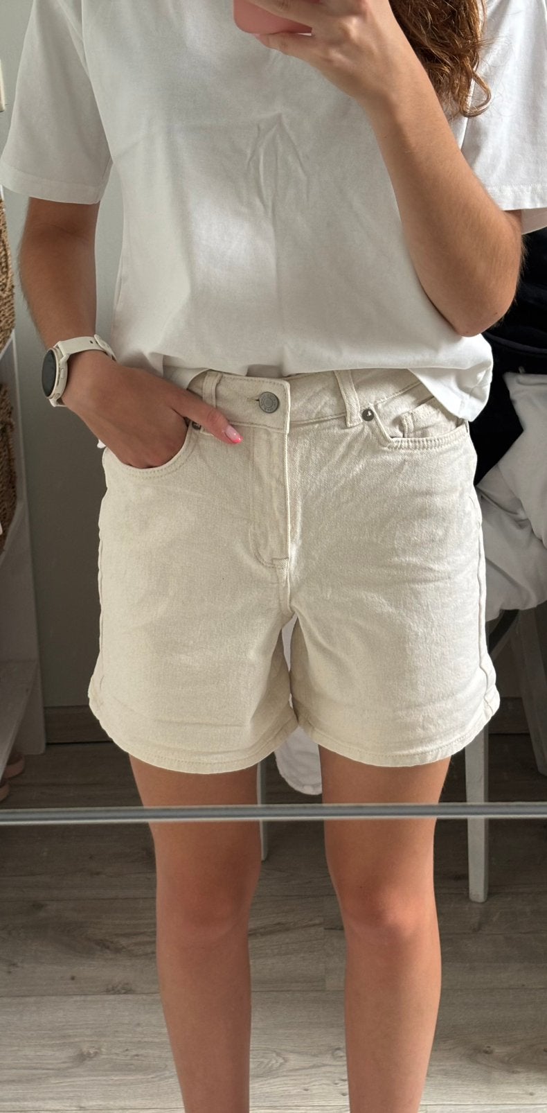 Beige jeans short dames, Kleding | Dames, Homewear, Ophalen of Verzenden, Zo goed als nieuw, Maat 34 (XS) of kleiner, Beige