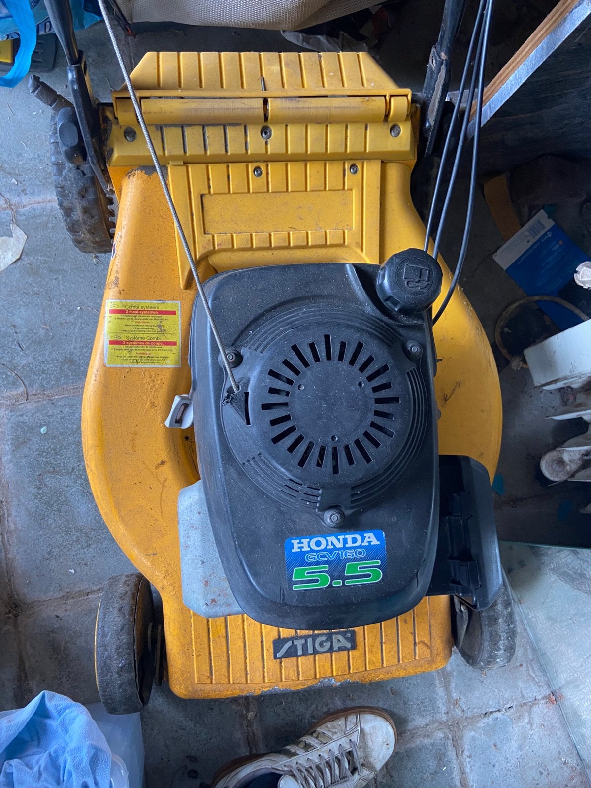 Stiga grasmachine benzine zelftrekker met Honda motor, Tuin en Terras, Ophalen, Gebruikt, Benzine-grasmaaier