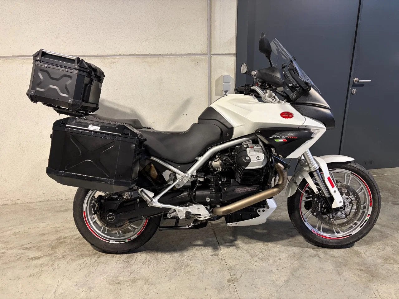 Moto Guzzi Stelvio 1200 originele hoogpoter met exclusief ka, Motoren, Bedrijf, Meer dan 35 kW, Overig, 1200 cc