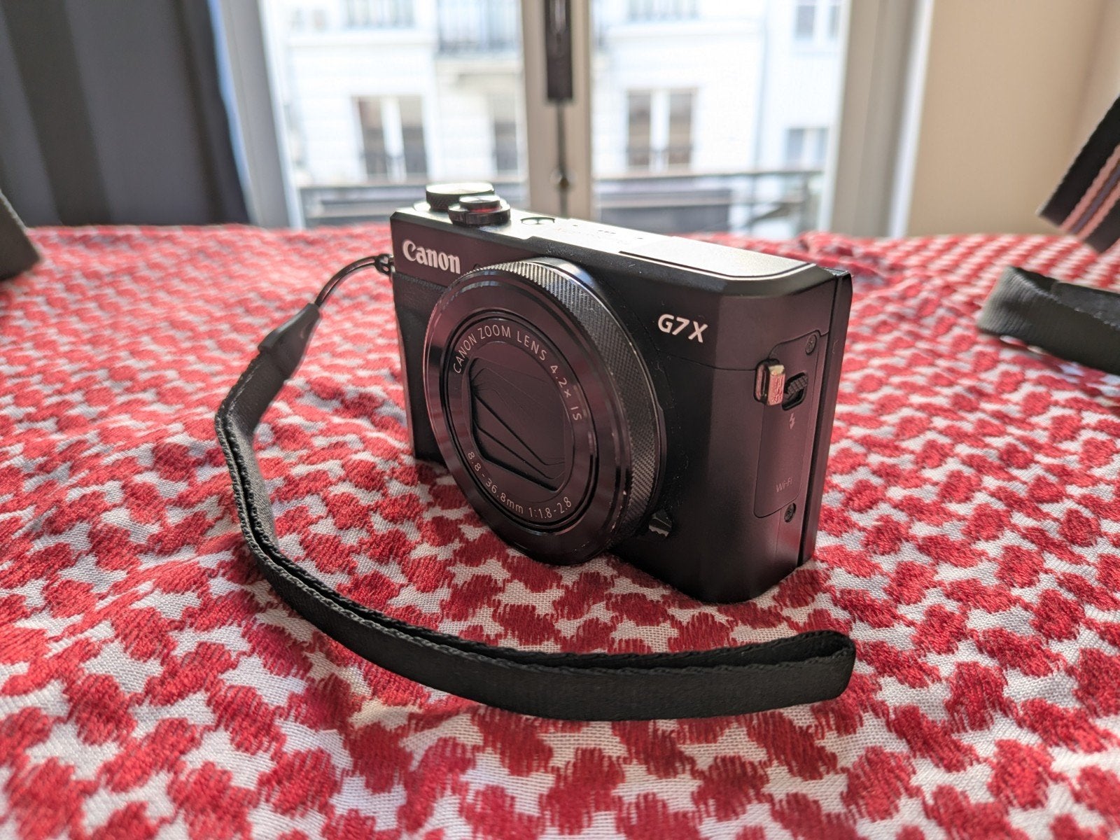 Canon Powershot G7X Mark II, 20 mégapixels, Canon, Moins de 4 fois, Comme neuf
