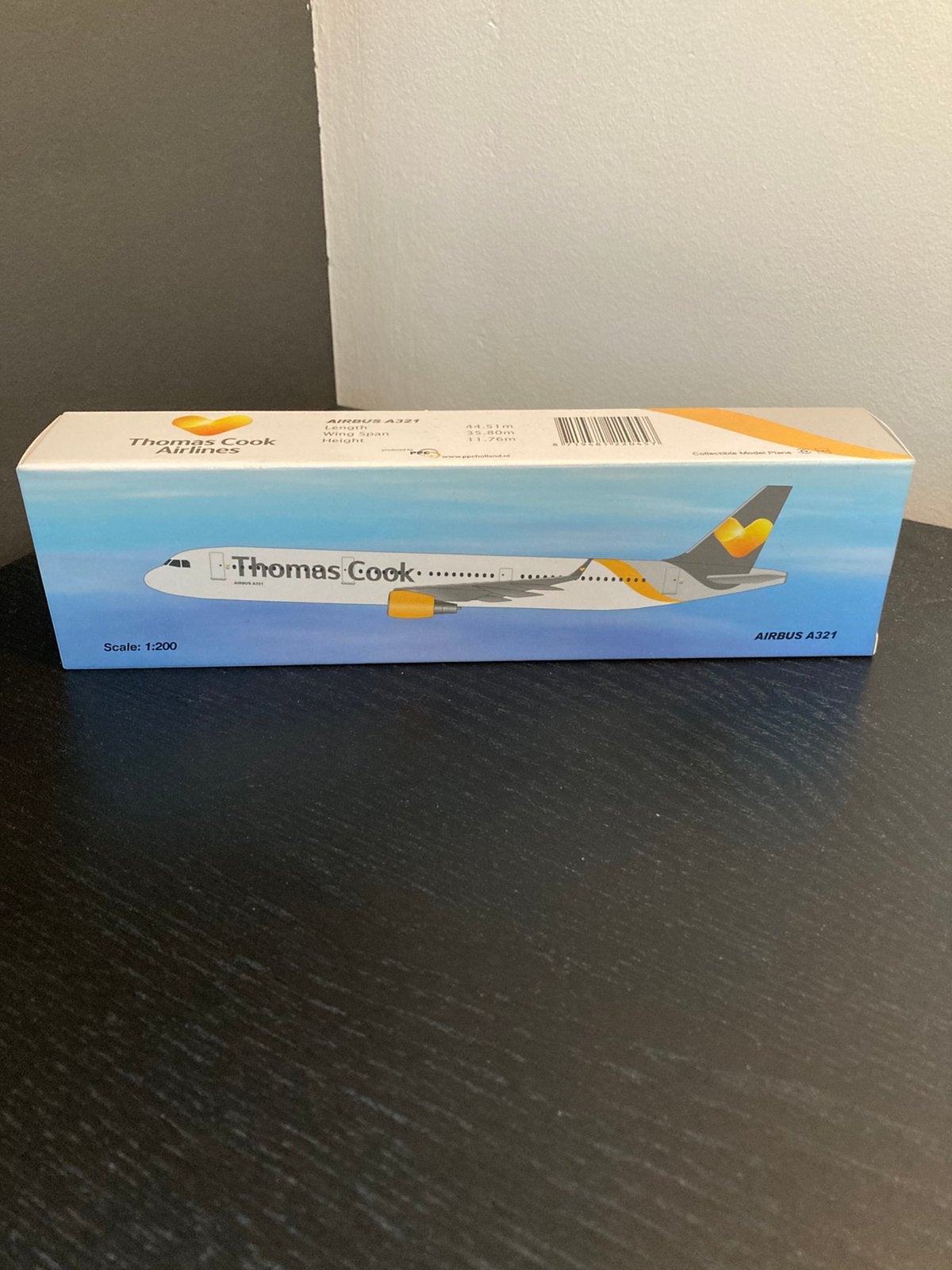 Thomas Cook A321 1:200, Collections, Aviation, Enlèvement ou Envoi, Comme neuf, Modèle réduit