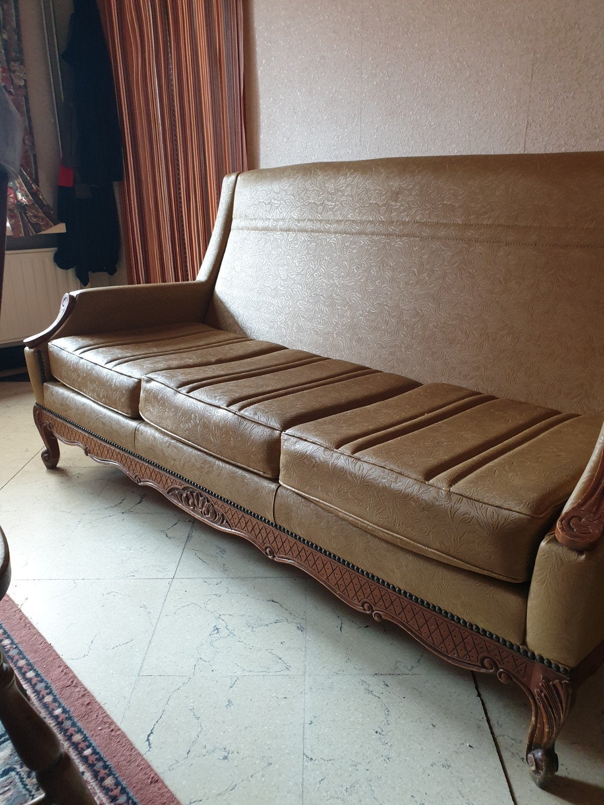 Gratis vintage salon 3 zit en 2x 1zit, Huis en Inrichting, Zetels | Zetels en Chaises Longues, Ophalen