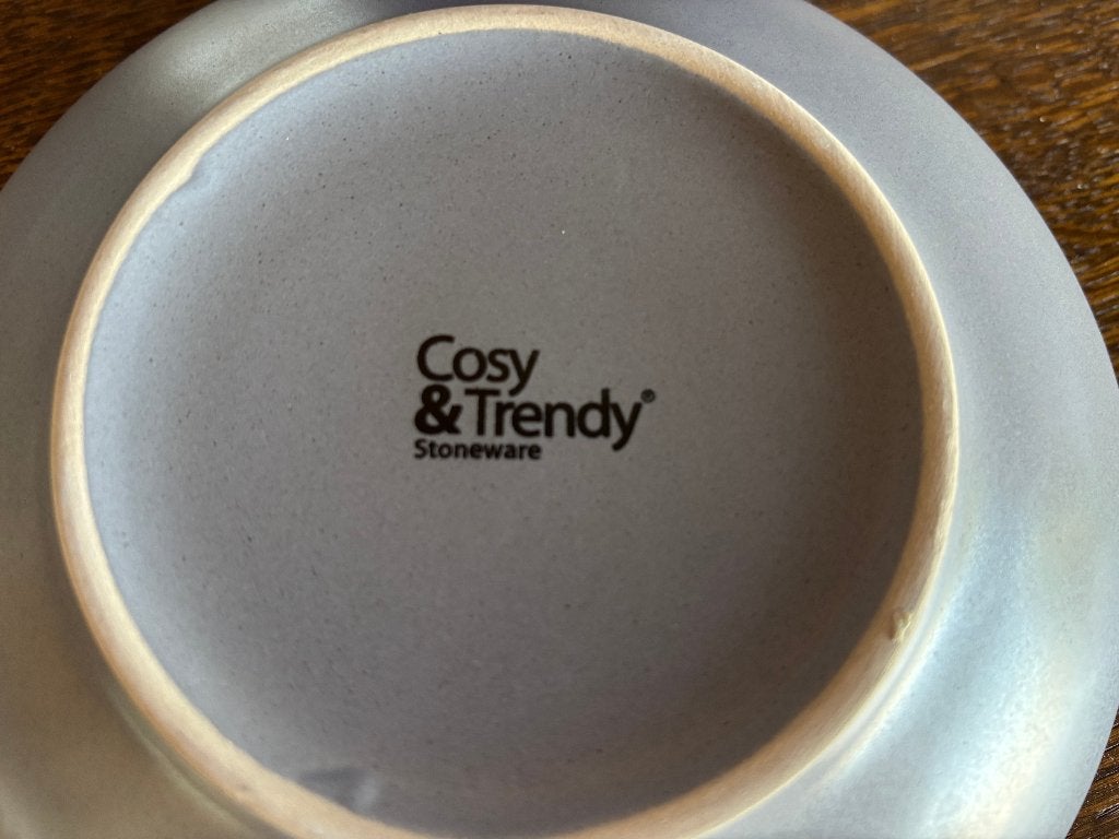 Cosy en Trendy Stoneware Specke 4x Wit + 4x Grijs serviesset, Huis en Inrichting, Ophalen, Overige merken, Zo goed als nieuw, Overige stijlen