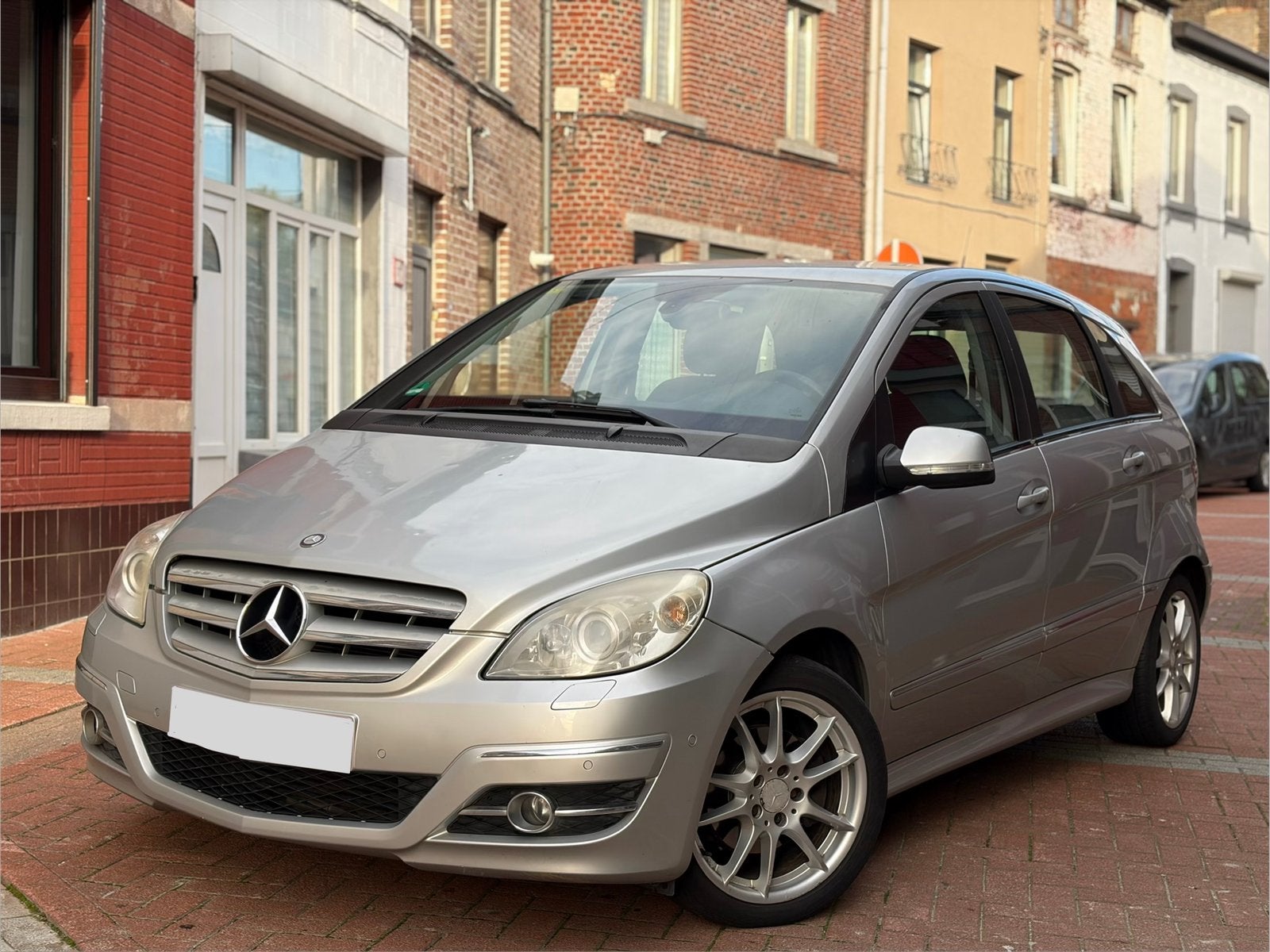 Mercedes-Benz B200 Diesel 2011 automatisch AMG-pakket, Auto's, Automaat, Euro 5, Diesel, Particulier
