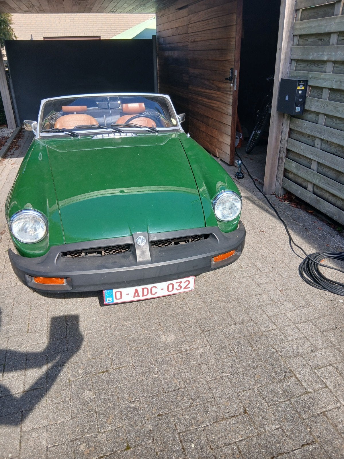 MG B Tourer. Bouwjaar 1976, groen., foto 5