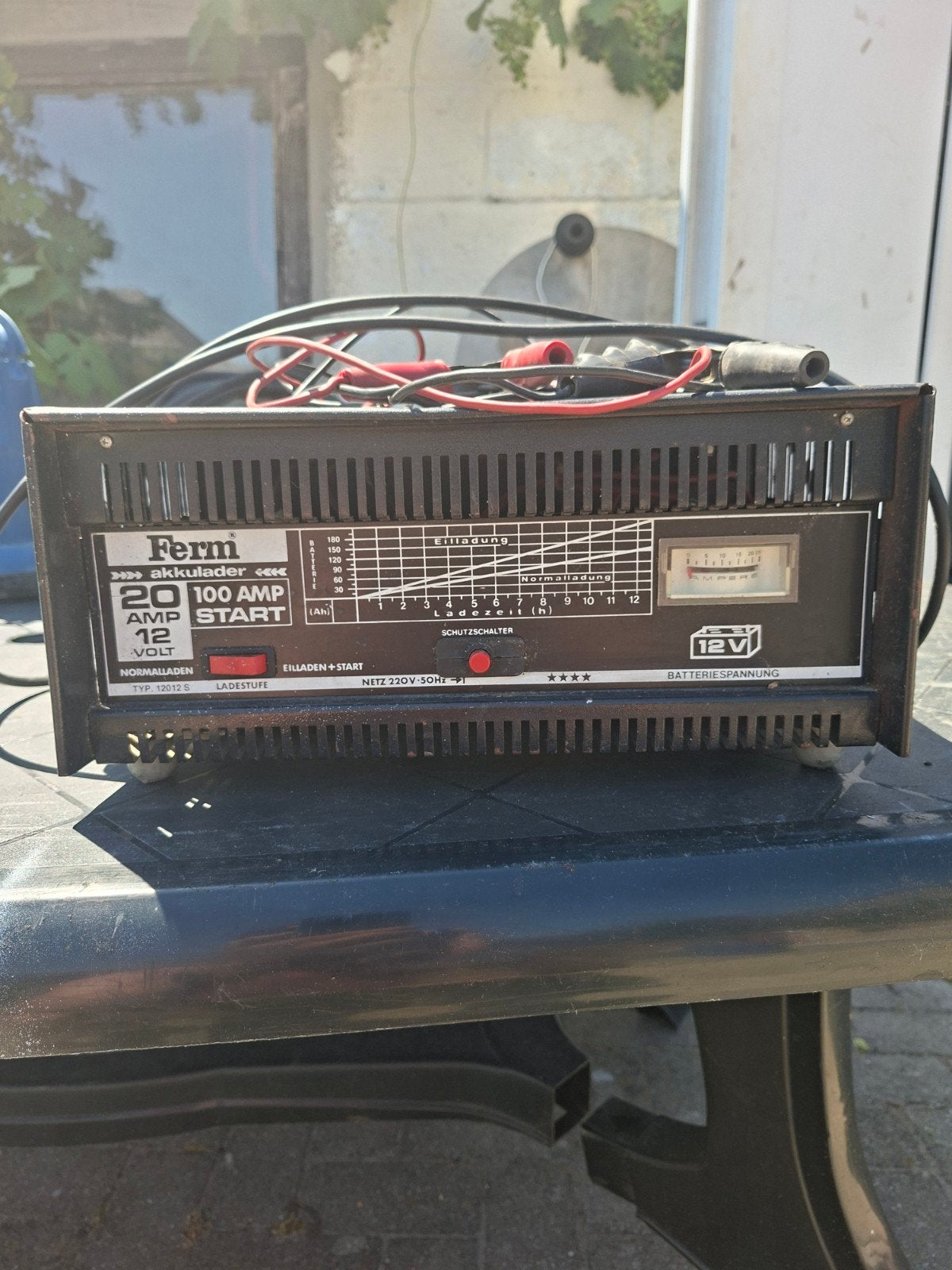 Accu lader en starter, Ophalen