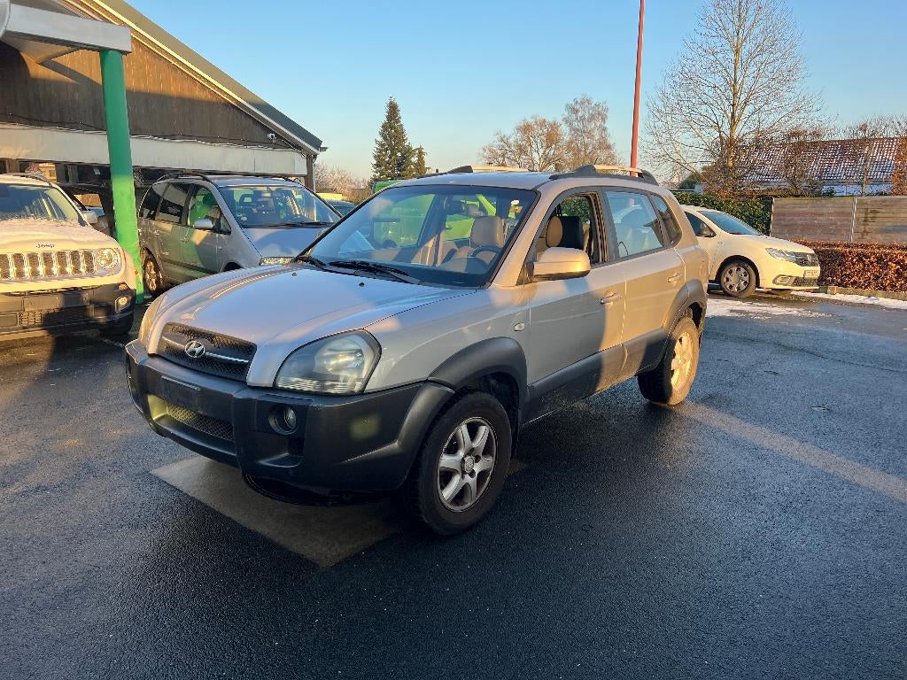 hyundai tucson 2.0 crdi 4x4 AUTOMAAT, Autos, Hyundai, Cuir, Argent ou Gris, Achat, 5 portes