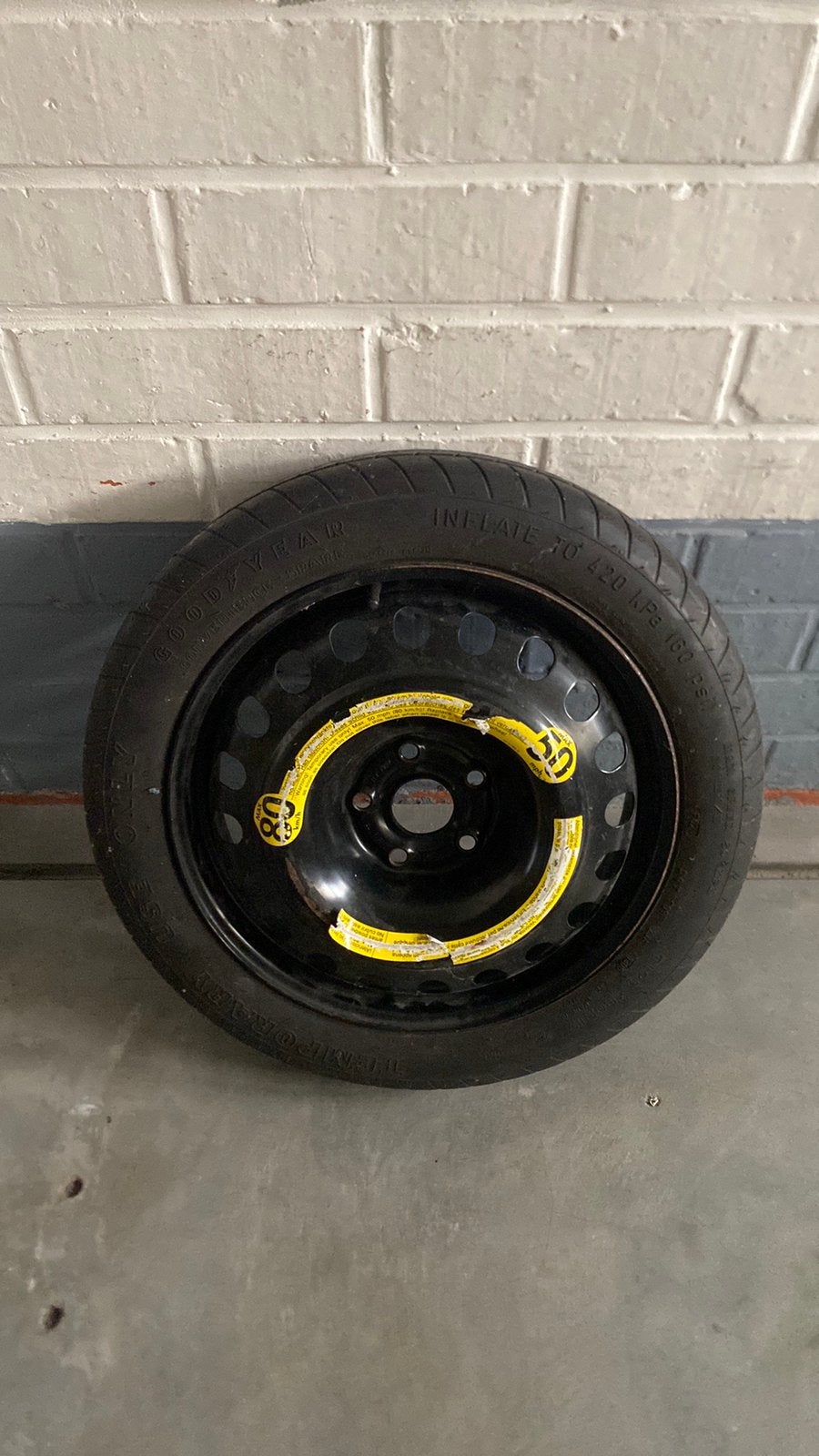 Reserveband, Auto diversen, Aanhangwagen-onderdelen, Ophalen, Zo goed als nieuw