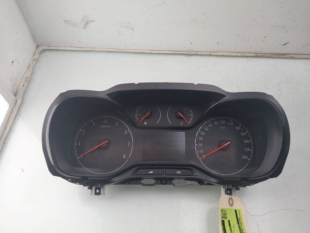 COCKPIT Opel Combo Cargo (01-2018/04-2021) (|9838122180|), Dhr. J. Ham, Gebruikt, Administratie@autoham.nl, Opel