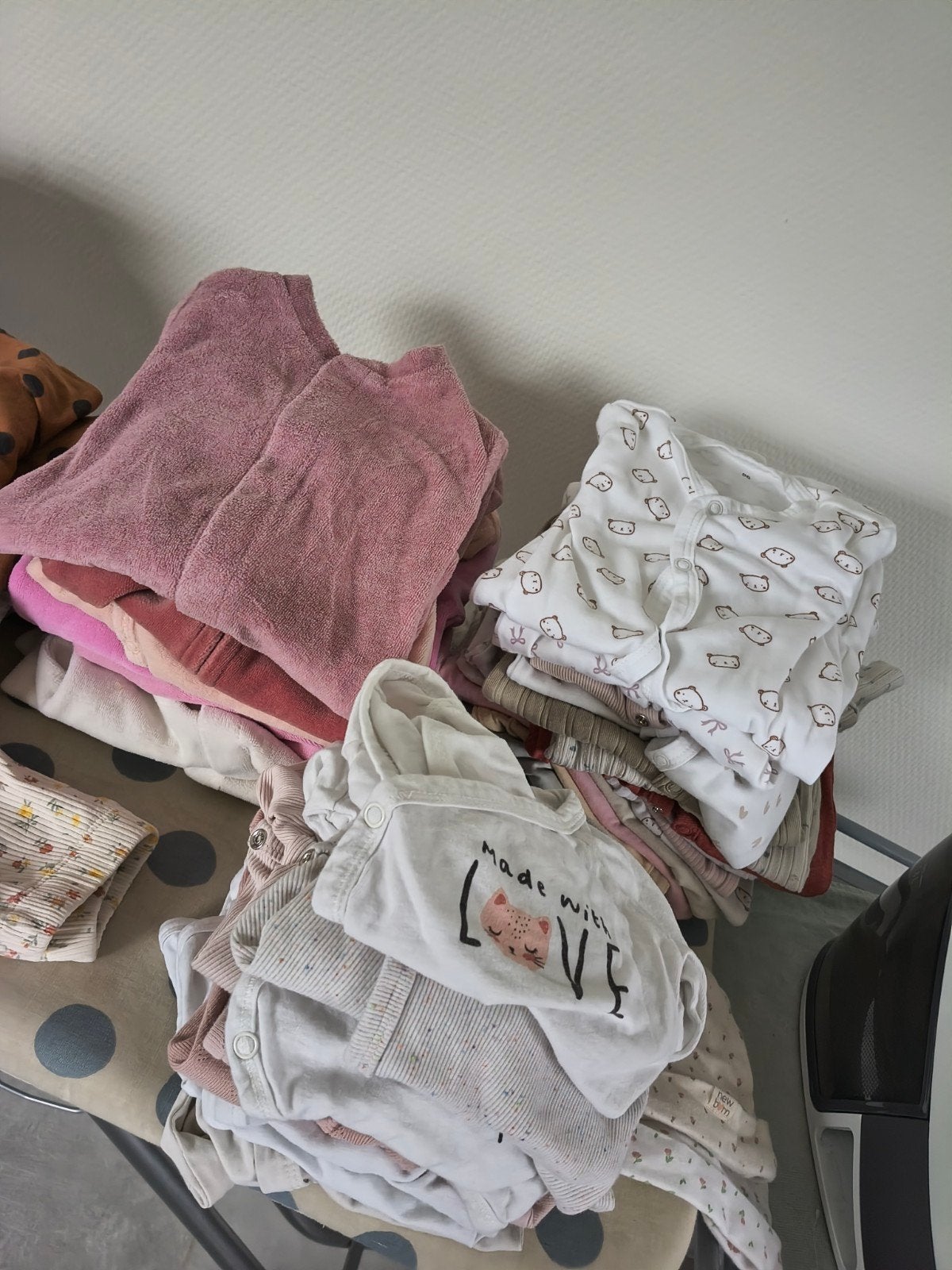 vêtement bébé 0 a 3 mois., Enlèvement, Comme neuf, Taille 56