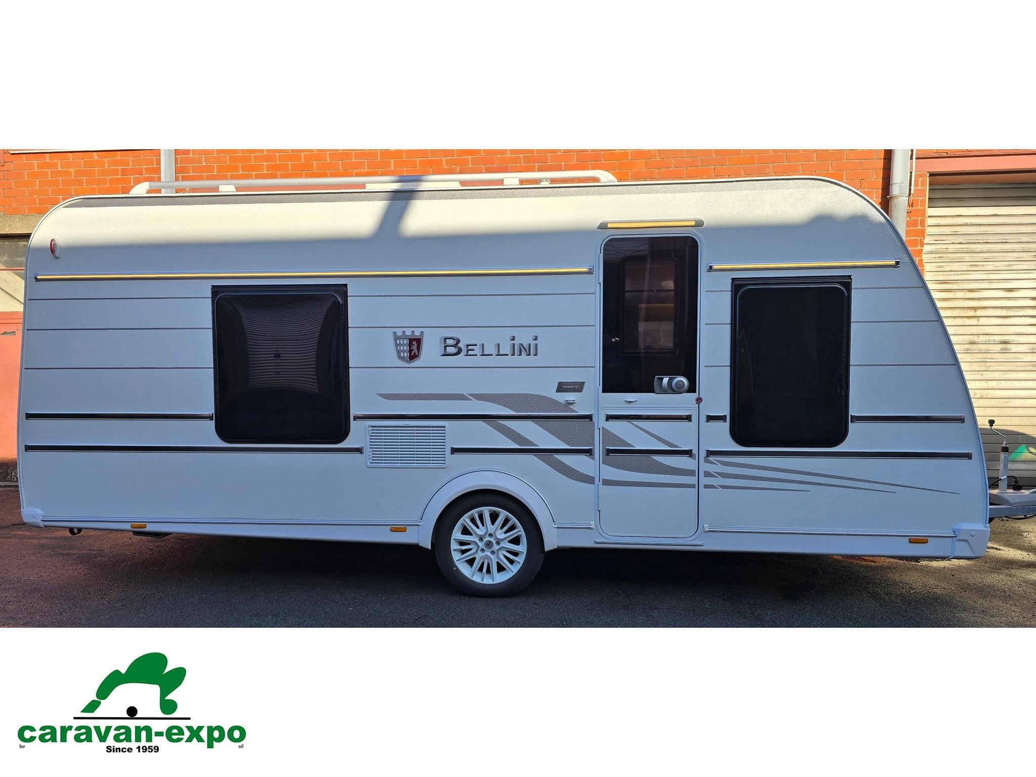 TABBERT BELLINI 530 SHTD/F 2026, Caravans en Kamperen, Tabbert, Bedrijf, 5 tot 6 meter, Tot en met 4