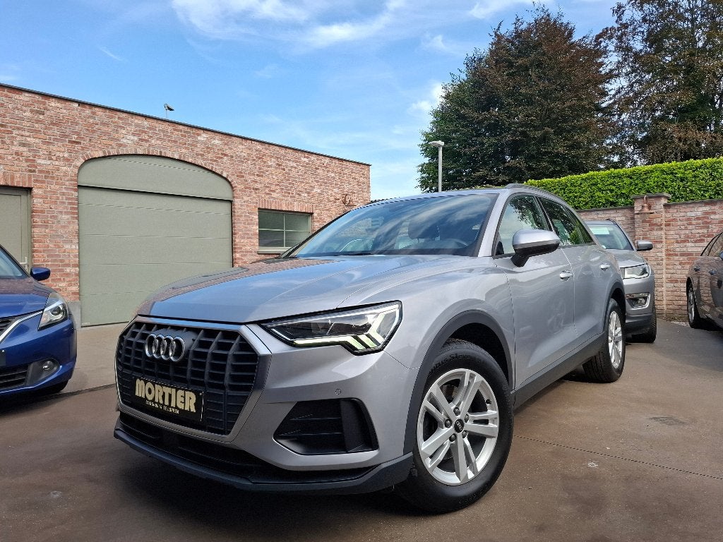 Audi Q3 , 35TFSi/150pk/1ste eig,Leder,Xenon,Pdc,Navi,Cc, Autos, Audi, Cuir, Argent ou Gris, Achat, Entreprise