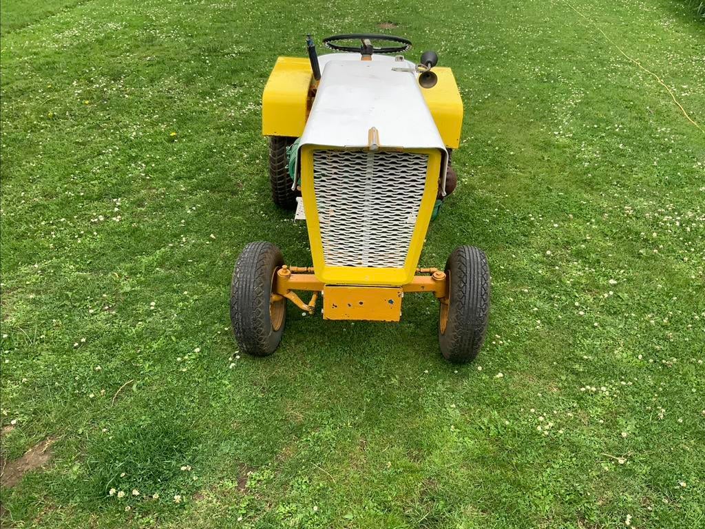 Tracteur cube cadet international, Ophalen