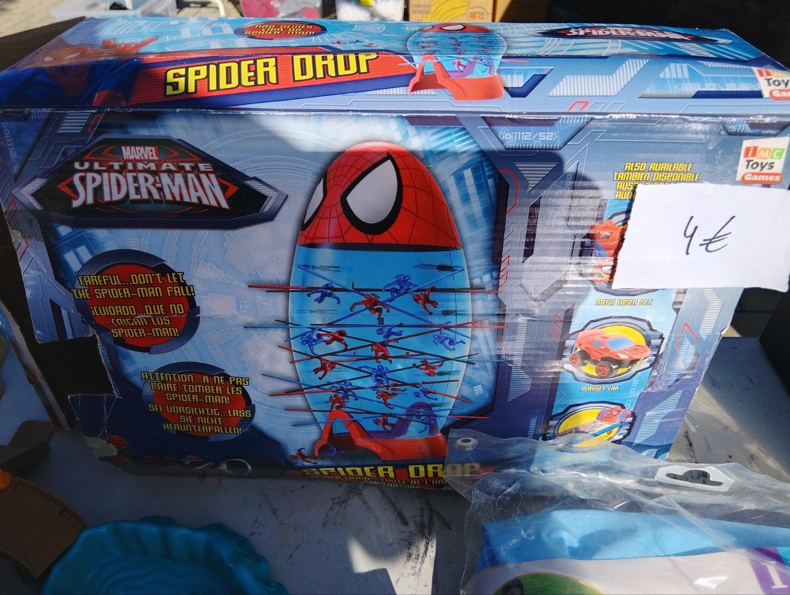 jeu spiderman spider drop, Enlèvement