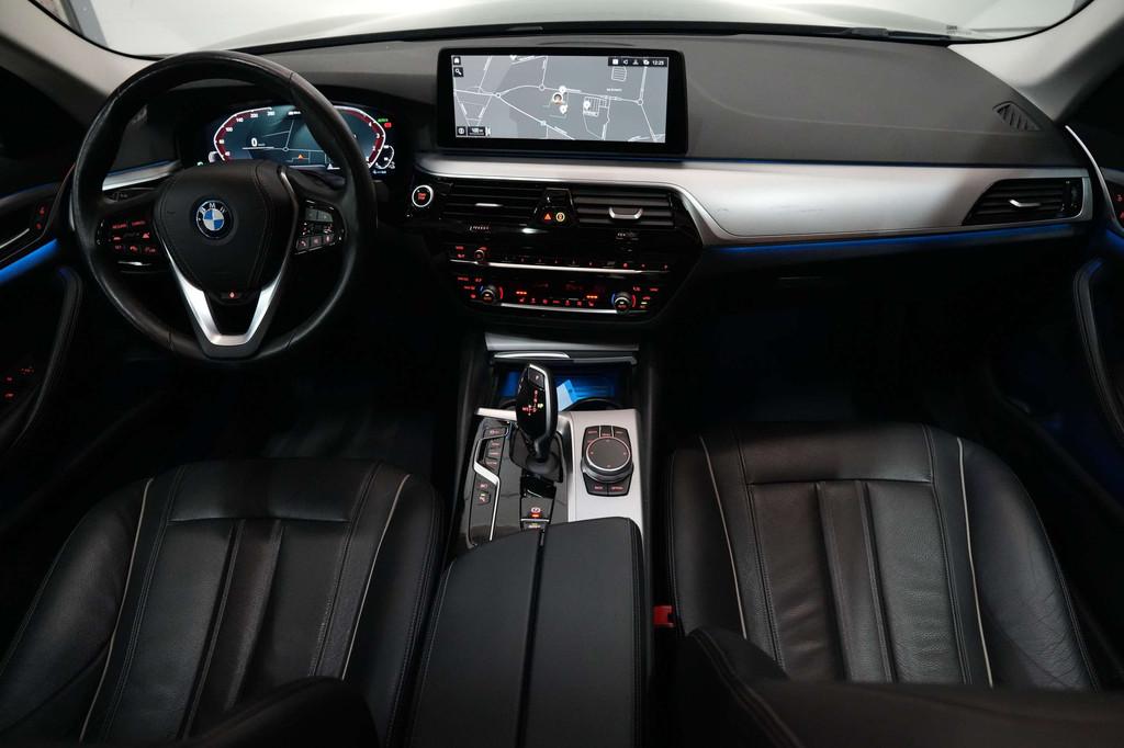 BMW 520 ea Plug in Hybride Benzine CarPlay LED Garantie, Autos, BMW, Euro 6, Entreprise, https://public.car-pass.be/vhr/e9fa45de-ae6a-46d5-86c3-60628c94950f