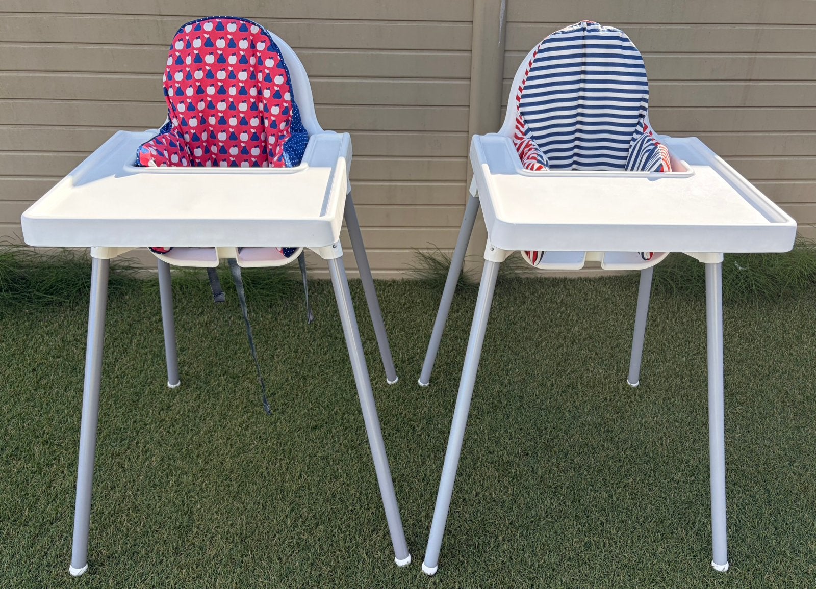 2 Ikea-eetstoelen, Enlèvement