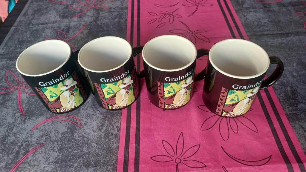 4 tasses à café, Enlèvement, Neuf, Autres styles, Tasse(s) et/ou soucoupe(s)
