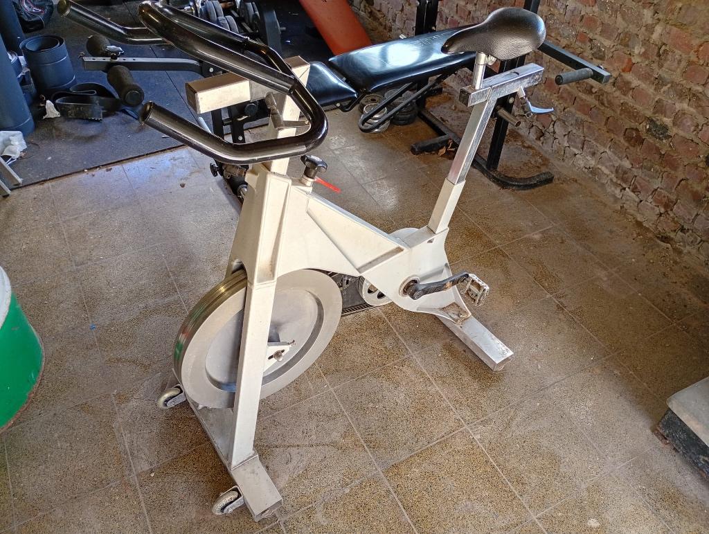 Spinningfiets / Spinning bike, Ophalen, Gebruikt, Metaal, Spinningfiets