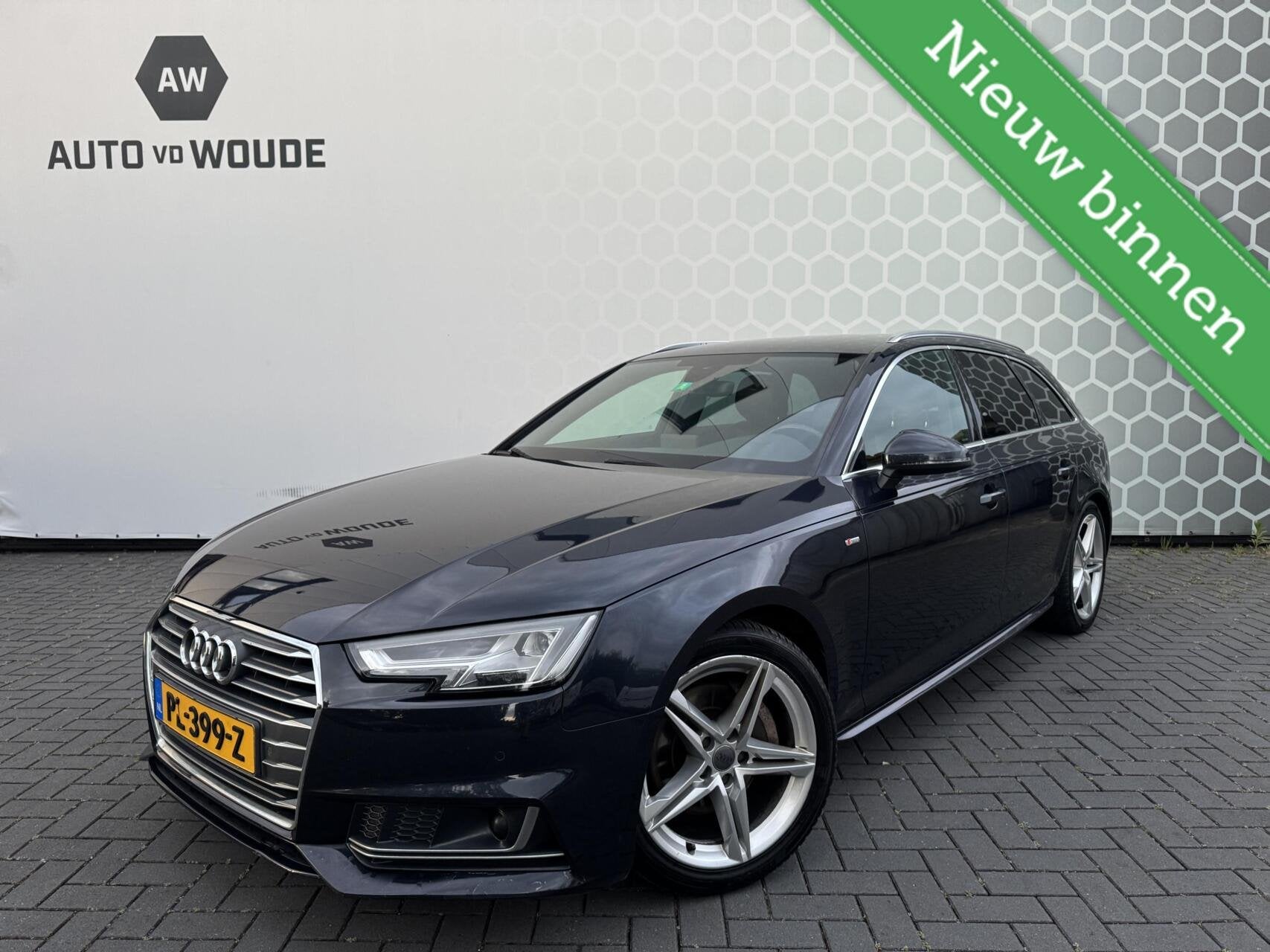 Audi A4 Avant 2.0 TDI Sport Sline black edition Trekhaak NAP, Auto's, Gebruikt, 4 cilinders, A4, Leder