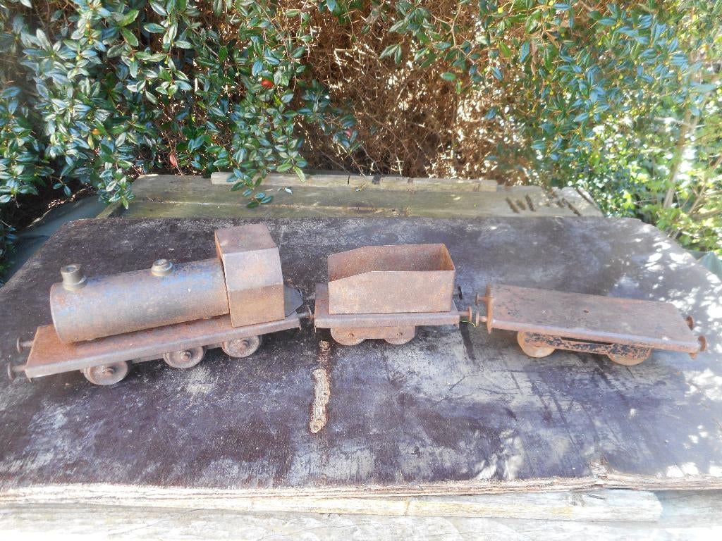 vieux jouet locomotive à vapeur fabrication artisanal acier, Hobby & Loisirs créatifs, Trains miniatures | HO, Locomotive, Enlèvement ou Envoi