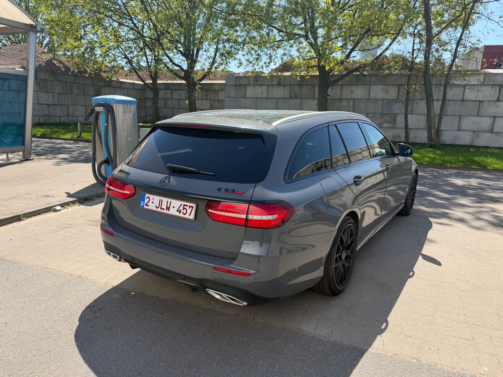 Mercedes Benz E220 E63 Look, Autos, Mercedes-Benz, Particulier, Classe E, Caméra 360°, 4x4, Adapté aux personnes handicapées, ABS