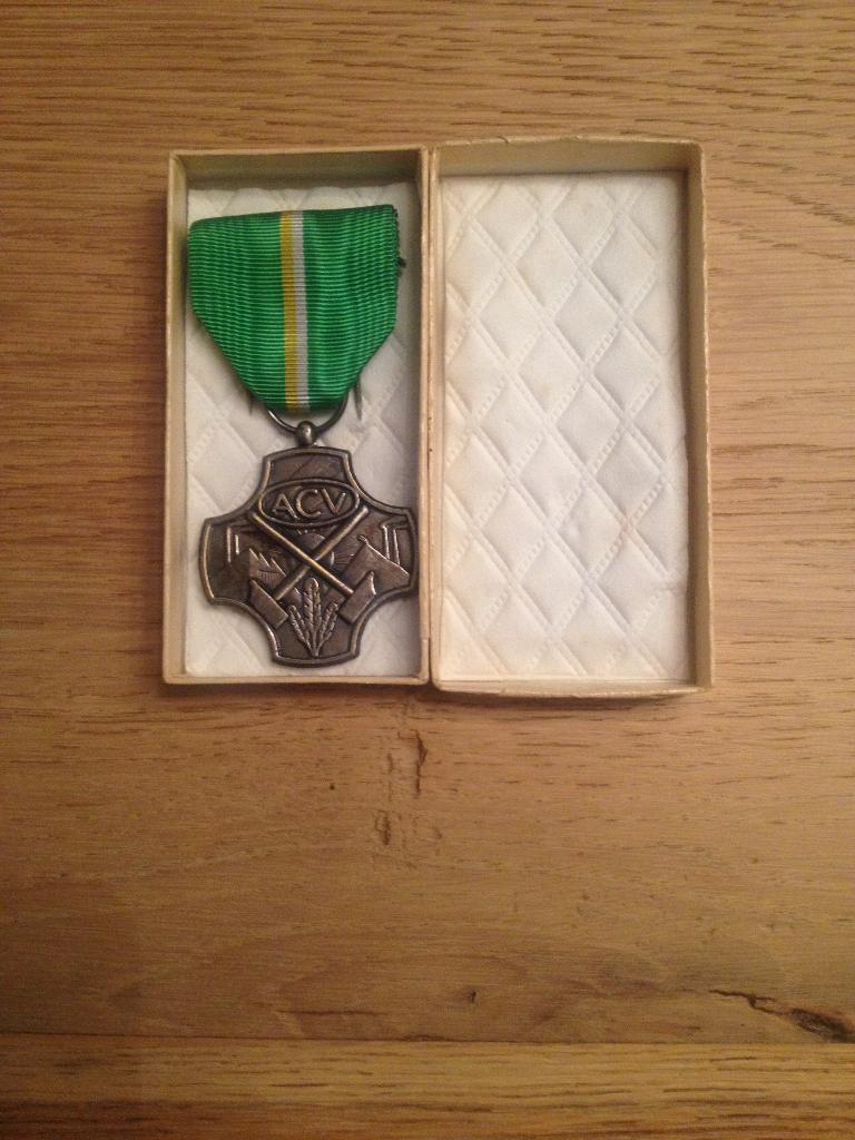 medaille ACV zilverkleurig, Ophalen of Verzenden