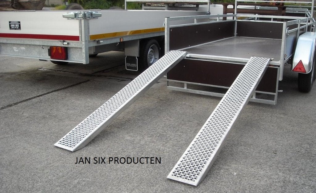 Alu. oprijplaten geperforeerd afmetingen 2000x260 1000 kg/p, Enlèvement ou Envoi, Neuf