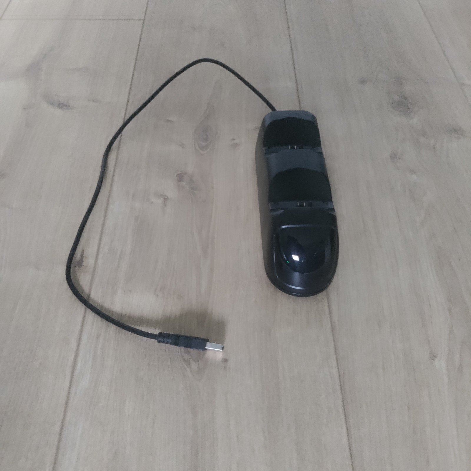 Oplaadstation voor PS4-controllers, Ophalen of Verzenden, Gebruikt, Platform